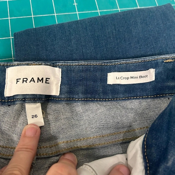 Frame Le Crop Mini Bootcut Jeans size 26 - Picture 11 of 13